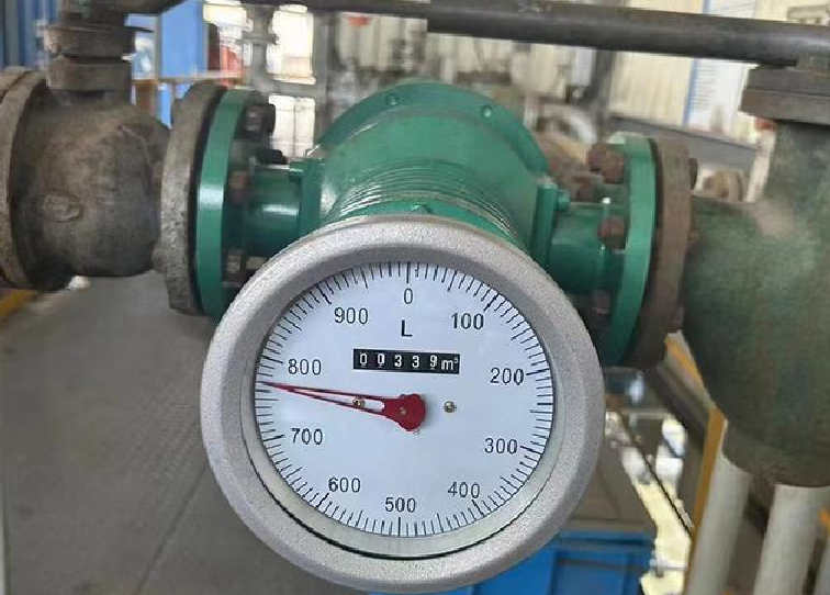 oval gear flow meter for high viscosity liquid